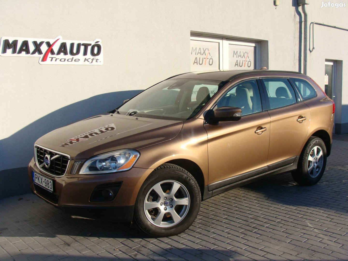 Volvo XC60 2.4 D [D5] Kinetic Geartronic Tempom...
